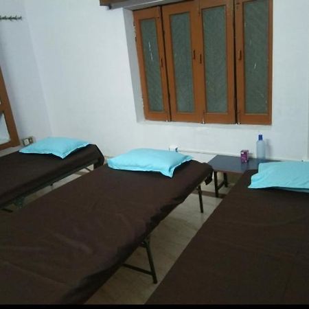 Mannat Rooms Prayagraj Exterior foto